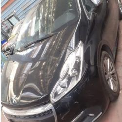 Tout pièce peugeot 208 année:2017 67hp/1.2vti