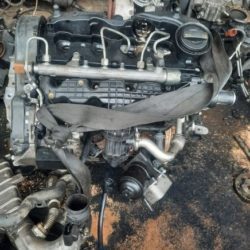 Tout pièces Moteur Volkswagen 1.6 TDI 105 cv Reference : cayc Année: 2012