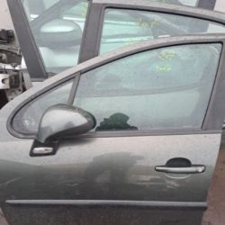 Porte avant et arrière +retroviseur peugeot 207 année:2007