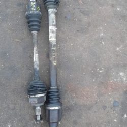 Cardon gauche droite Peugeot 207 1.4 hdi