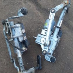 Moteur Essuie-Glace Volkswagen Golf 5 Plus Année 2006