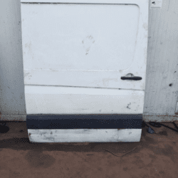 Porte avant et arrière et latérale Mercedes sprinter 211 année: 2009