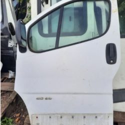 Porte Avant Gauche Renault Trafic Année : 2008