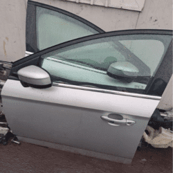 Porte avant+rétroviseur et arrière Ford Mondeo année: 2008