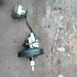 ABS + Cerveaux de frein Peugeot expert ( Jumpy ) année : 2014