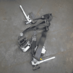 Ceinture Renault Megane 3 Année : 2010 avant gauche droite