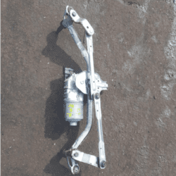 Moteur essuie-glace Peugeot 208 année : 2015