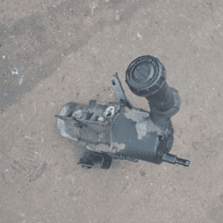 Pompe de direction Peugeot 3008 année : 2012
