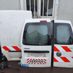 Porte arrière et porte latérale caddy année: 2007