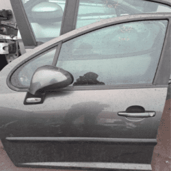 Porte avant et arrière +rétroviseur Peugeot 207 année: 2007