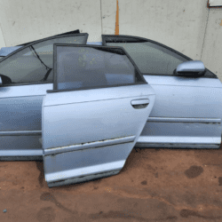 Porte + rétroviseur avant et arrière Audi A3 année : 2007
