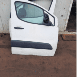 Porte avant gauche droite Citroën Berlingo année 2009